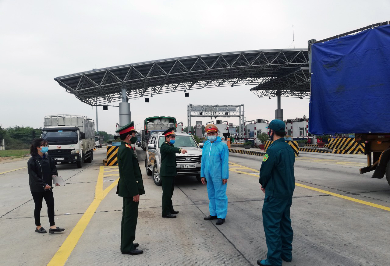 Hải Dương ngày đầu thực hiện giãn cách xã hội